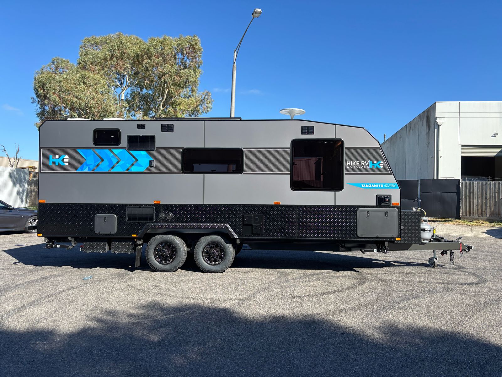 Tanzanite — 2
